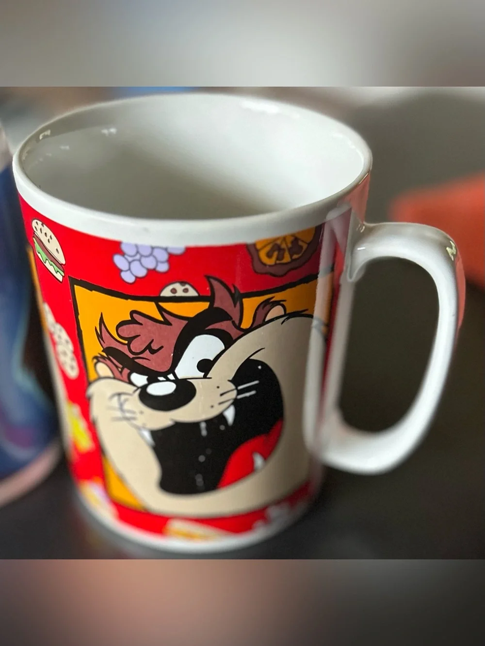 2- vintage 1994 Sakura Warner Bros. Looney Tunes Tasmanian Devil coffee mugs
